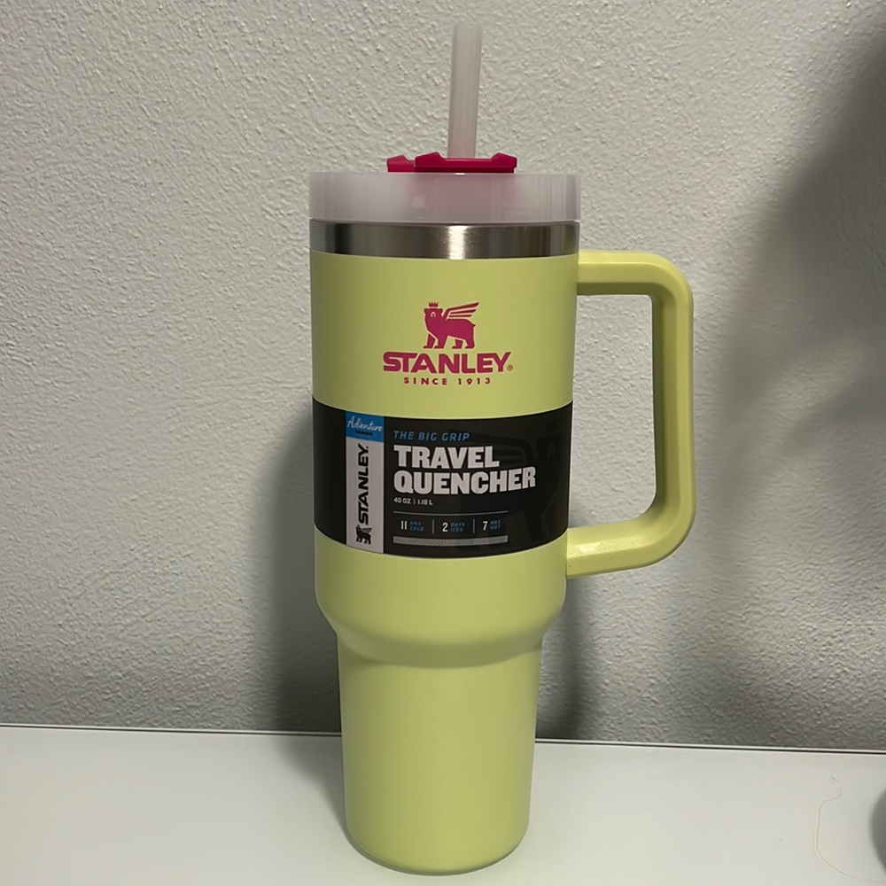 Stanley Adventure Quencher 40oz Tumbler